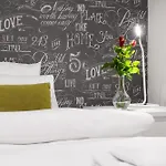 Tyzenhauz Old Town Apartment *