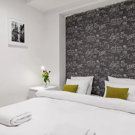 Tyzenhauz Old Town * Krasków