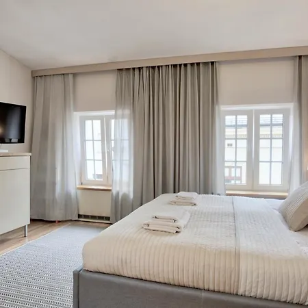 Tyzenhauz Old Town * Krasków