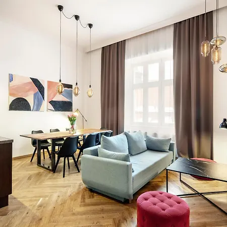 Apartmán Tyzenhauz Old Town *