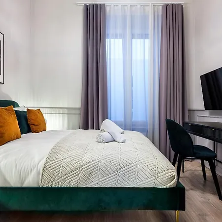 Apartament Tyzenhauz Old Town *