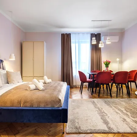 Apartament Tyzenhauz Old Town
